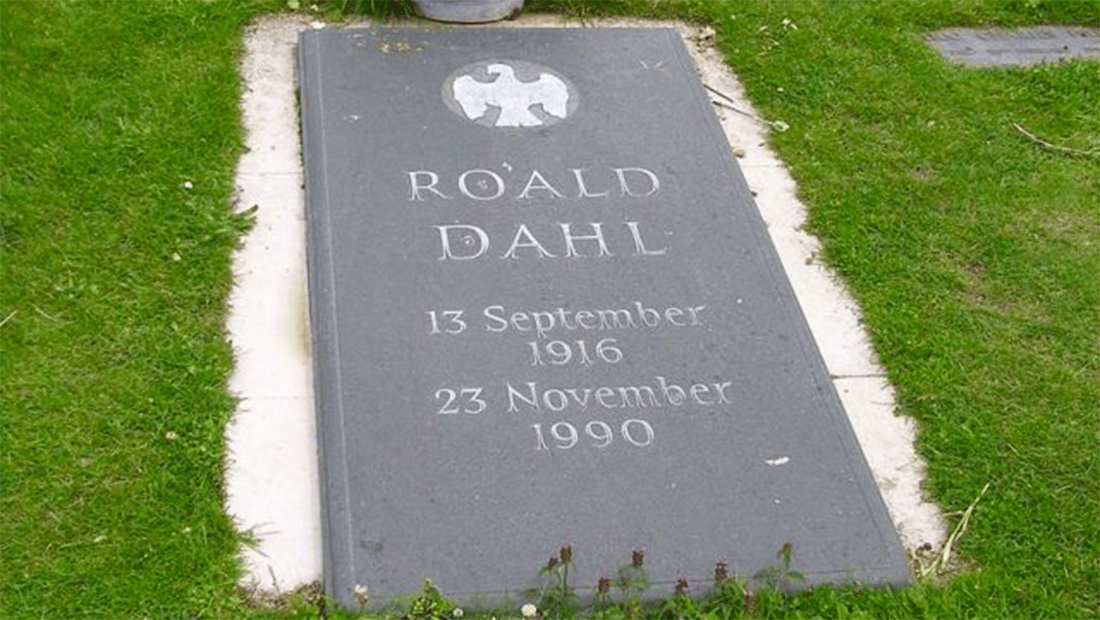 Dahl's final resting place in Great Missenden, Buckinghamshire | Image source: Wikipedia
