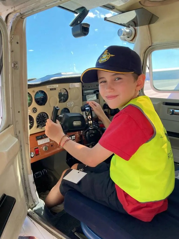 Kids In Perth - 2025 School Holiday - 18042025 - Royal Aero Club of WA img1 Kids In Perth - 2025 School Holiday - 18042025 - Royal Aero Club of WA img1